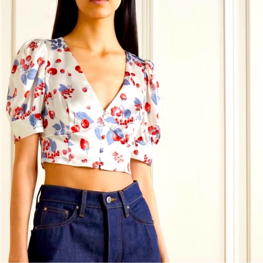 Reformation Silk Mendez top in Mixed Berry V-Neck Blouse size 6